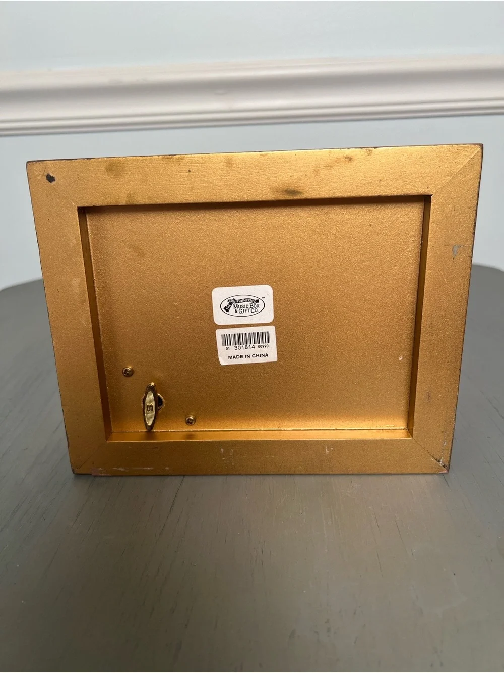 Vintage music box photo frame. The San Francisco Music Box Co. 3 1/2 x 5“
